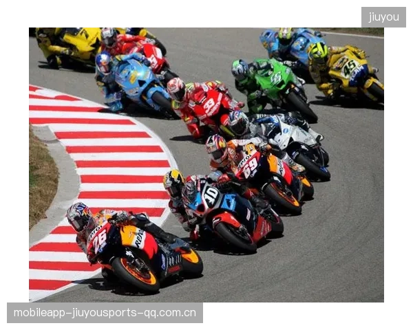 MotoGP子弹超车震撼全场——极速狂飙的激情盛宴